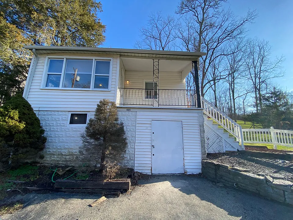 6605 Sheed Rd, Cincinnati OH exterior